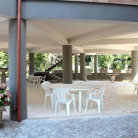 Oasi Di Pace Hotel ซูตรี ภายนอก รูปภาพ